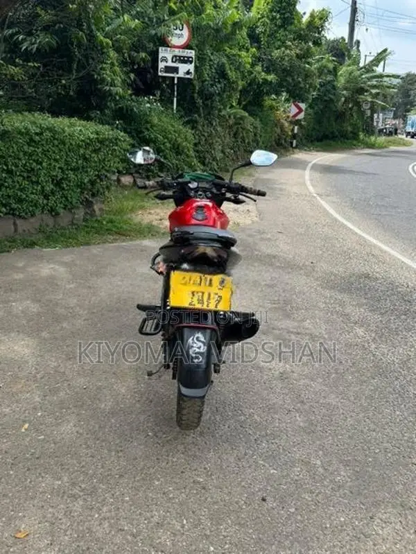 Bajaj Pulsar 135 2011