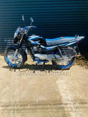 Bajaj CT100 2011