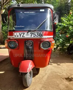 Bajaj RE 2012