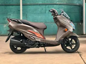 Suzuki Burgman 125 2026