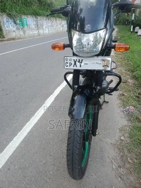 Bajaj Platina 100 2012