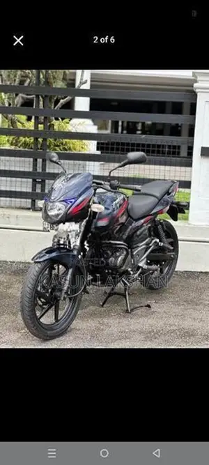 Bajaj Pulsar 180 2018