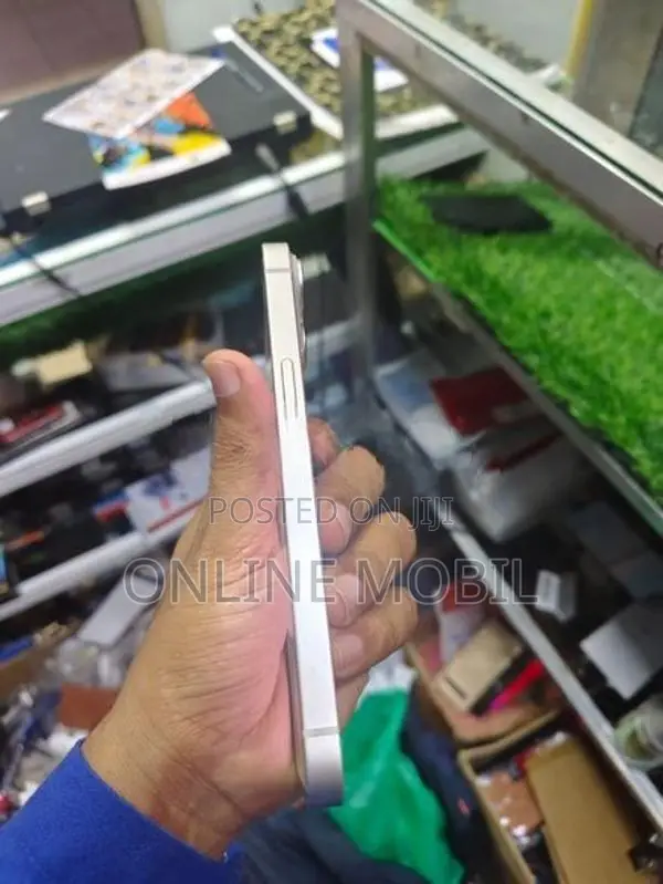 Apple iPhone 14 128GB (Used)
