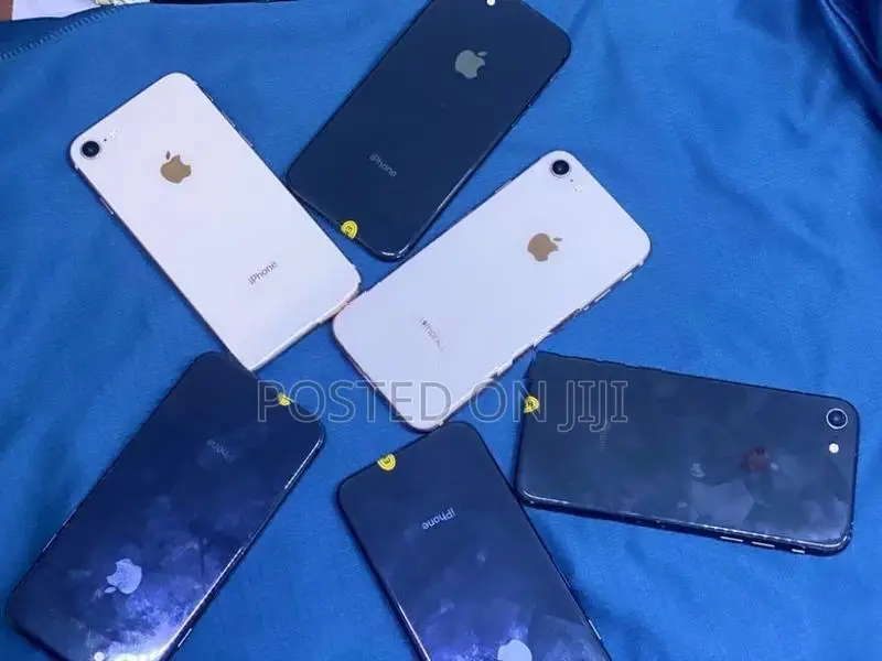 Apple iPhone 8 (Used)