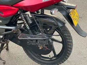 Bajaj Pulsar 150 2016