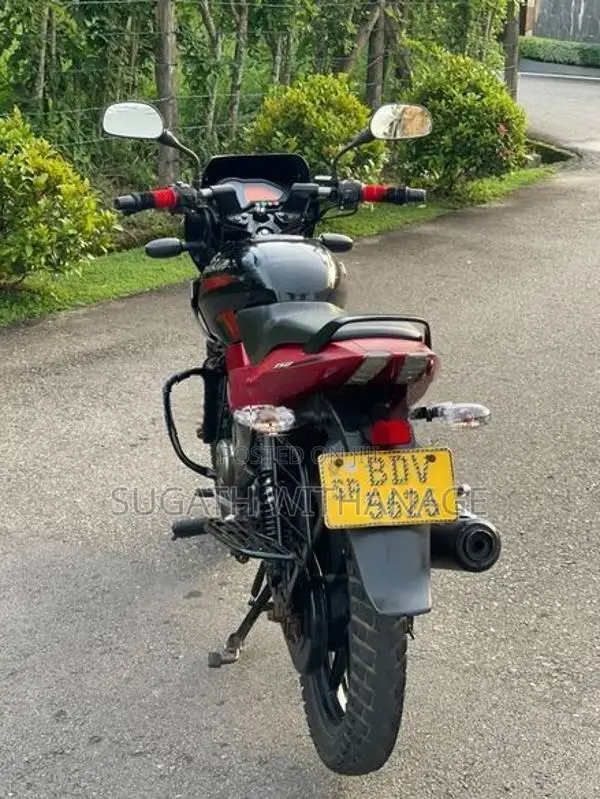 Bajaj Pulsar 150 2016