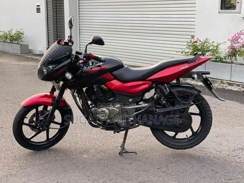 Bajaj Pulsar 150 2016