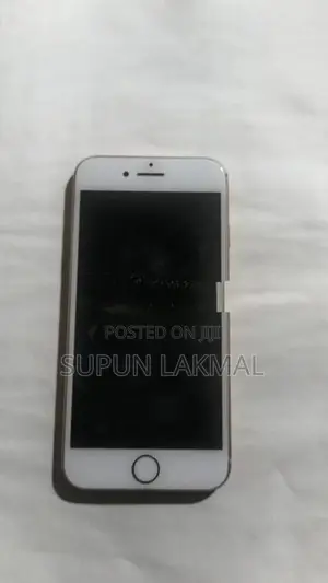 Apple iPhone 8 (Used)