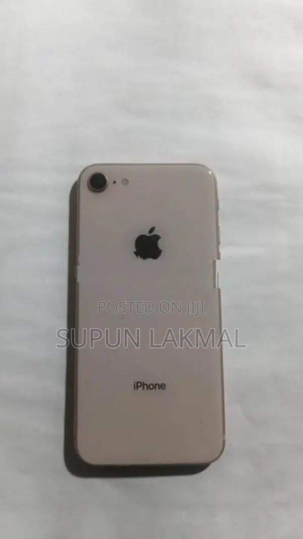Apple iPhone 8 (Used)