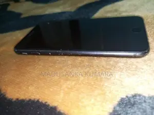 Apple IPhone 7 for Parts