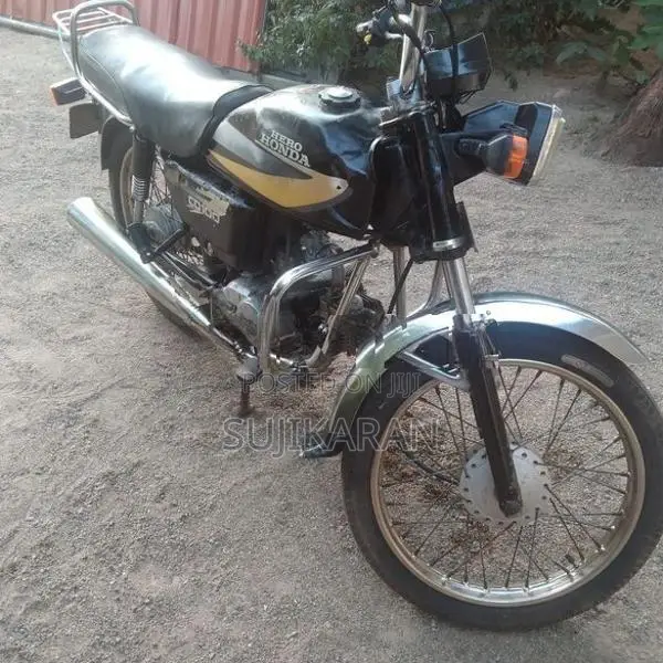 Hero CD 100 2009
