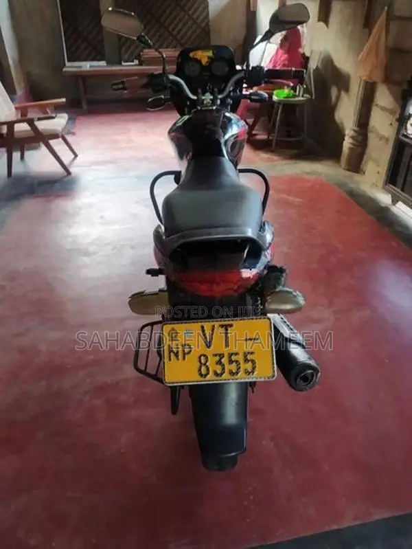 Bajaj Discover 2010