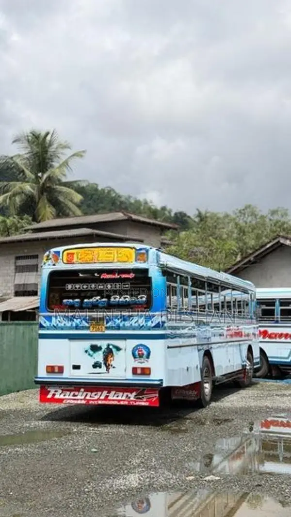 Ashok Leyland Viking 2015