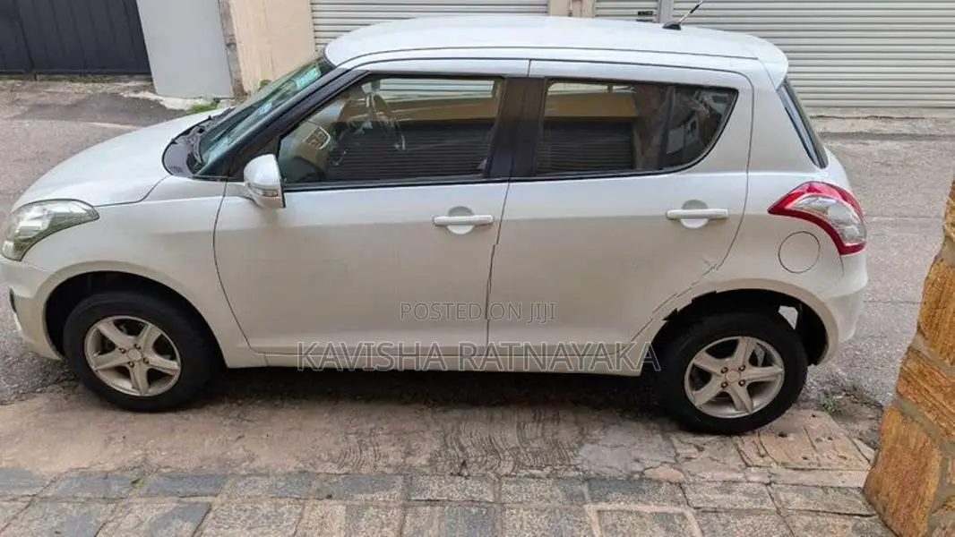 Suzuki Swift 2015