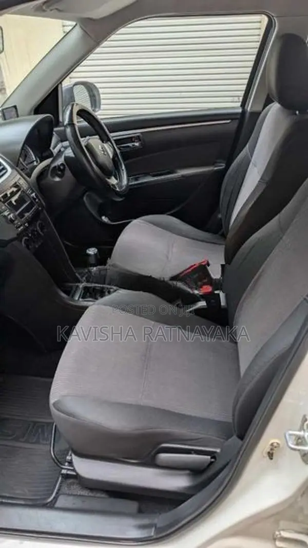 Suzuki Swift 2015