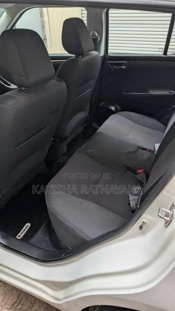 Suzuki Swift 2015