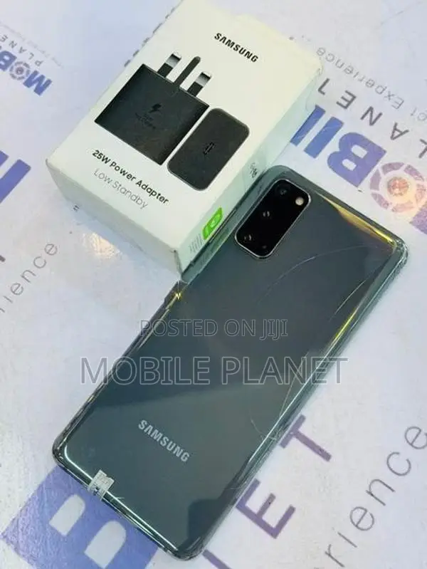 Samsung Galaxy S20 12GB 128GB (Used)