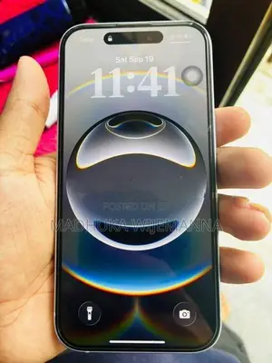 Apple iPhone 15 (Used)