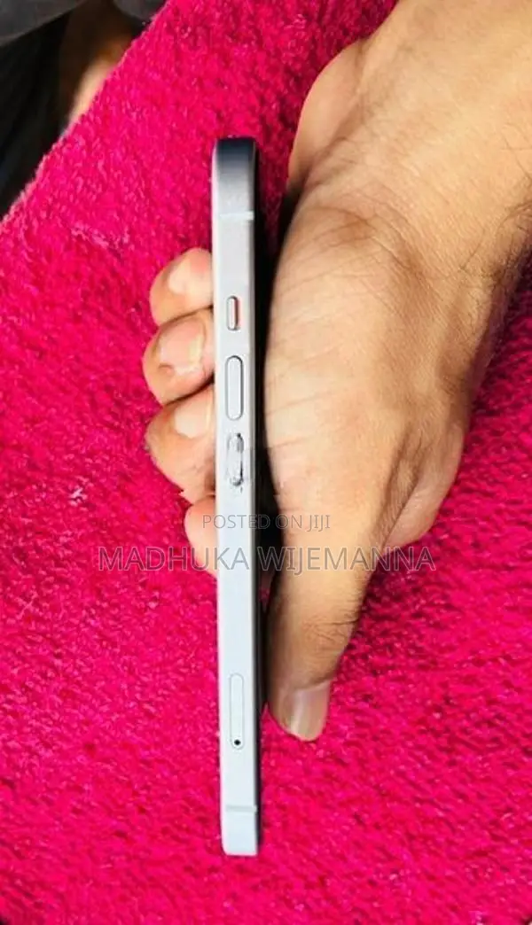 Apple iPhone 15 (Used)