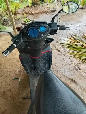 Honda Dio 2012