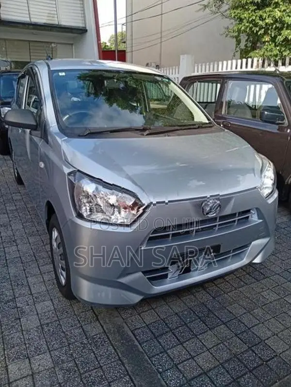 Daihatsu Mira L 2024