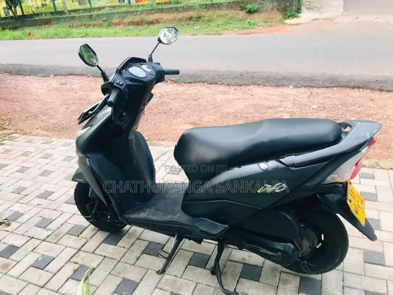 Honda Dio 2012