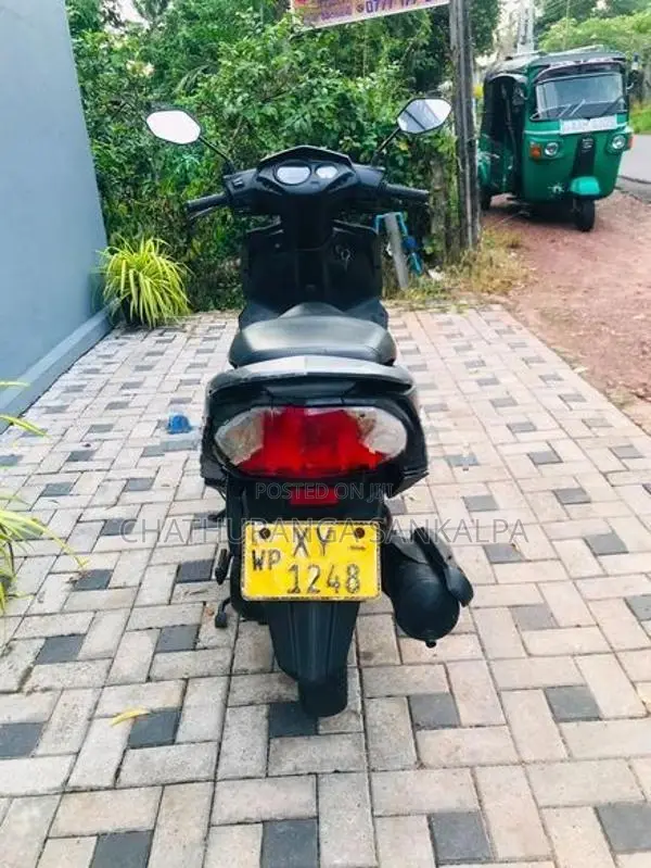 Honda Dio 2012