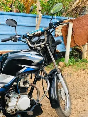 Bajaj CT100 2010