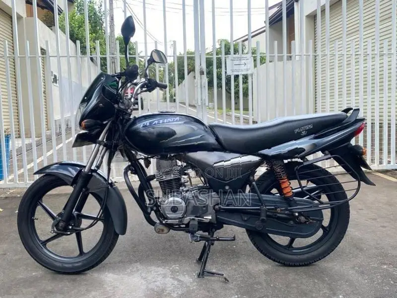 Bajaj Platina 100 2015