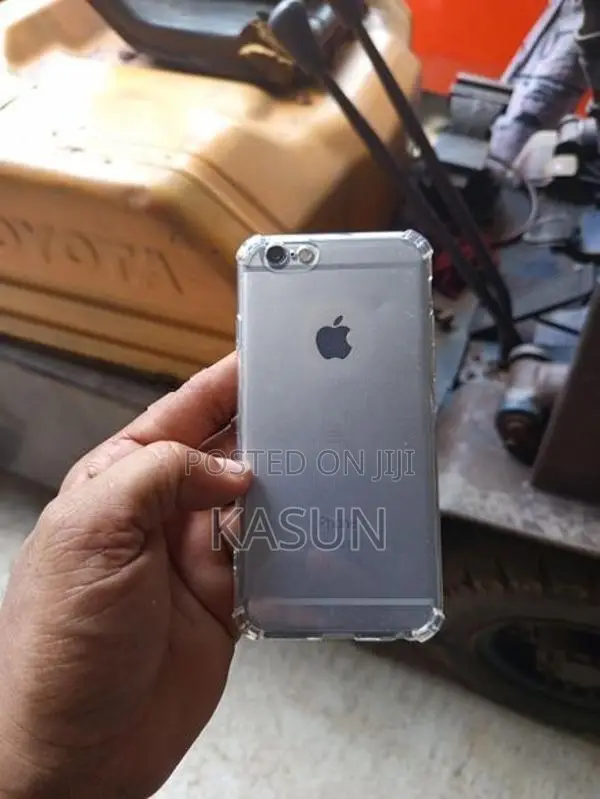 Apple iPhone 6 (Used)
