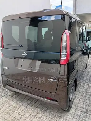 Nissan Roox x 2024