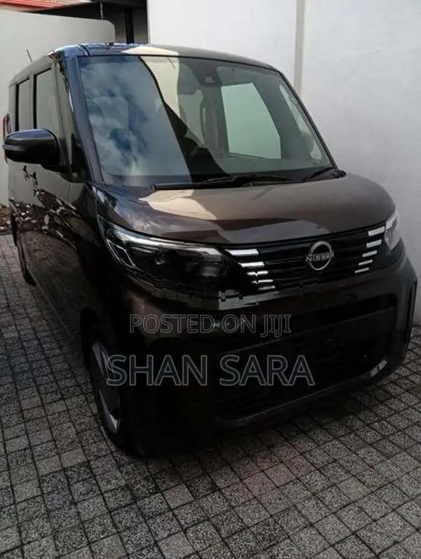 Nissan Roox x 2024