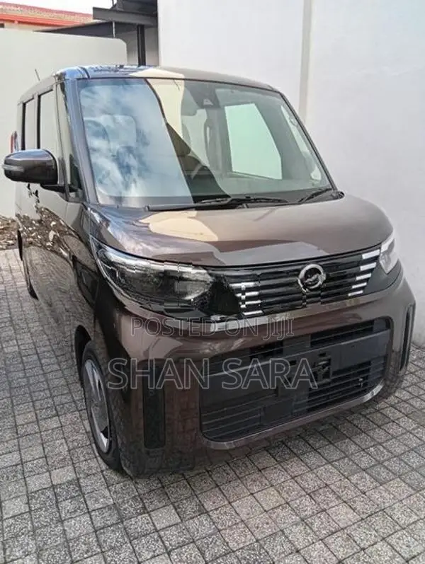 Nissan Roox x 2024