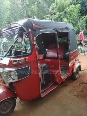 Bajaj RE 4 Strock 2016