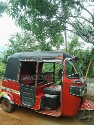 Bajaj RE 4 Strock 2016