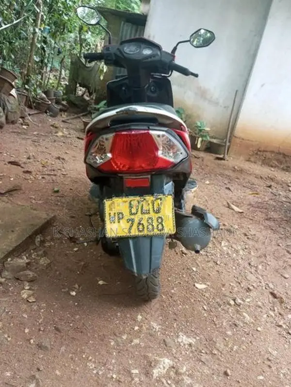Honda Dio 2017