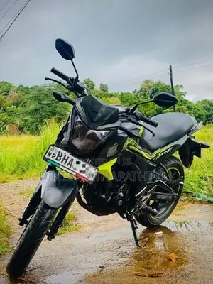Honda CB Hornet 160R 2018
