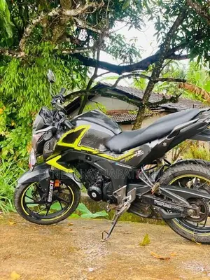 Honda CB Hornet 160R 2018