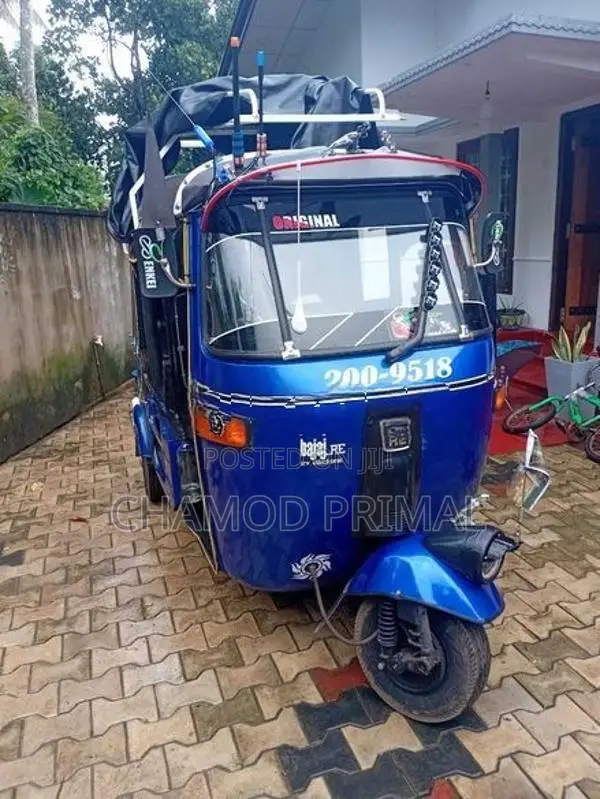 Bajaj RE 1995