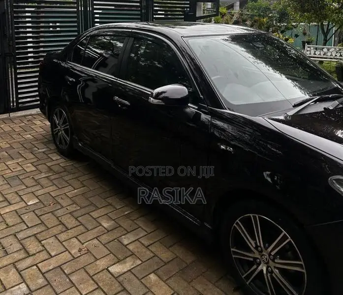 Toyota Axio WXB 2017