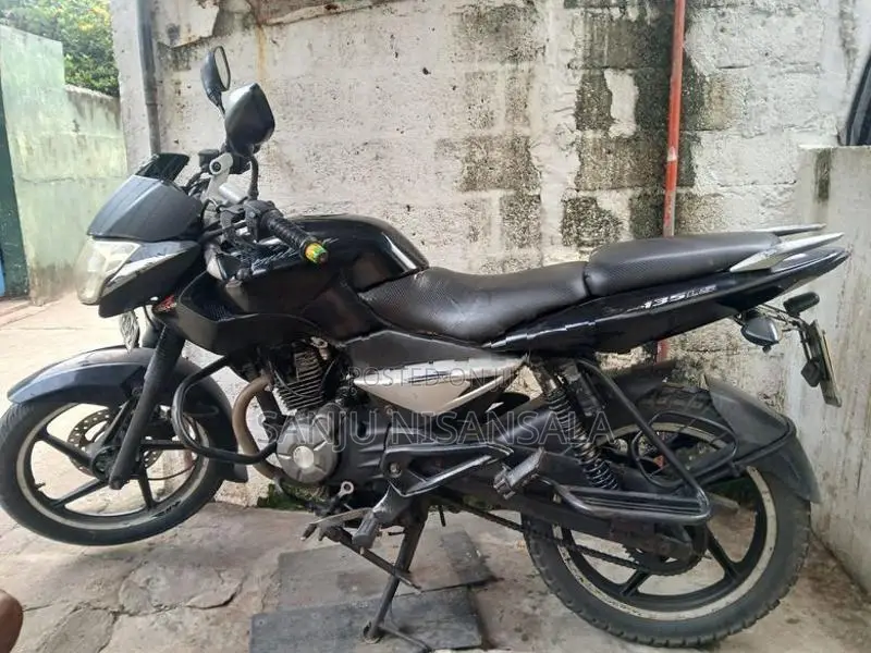 Bajaj Pulsar 135 2010