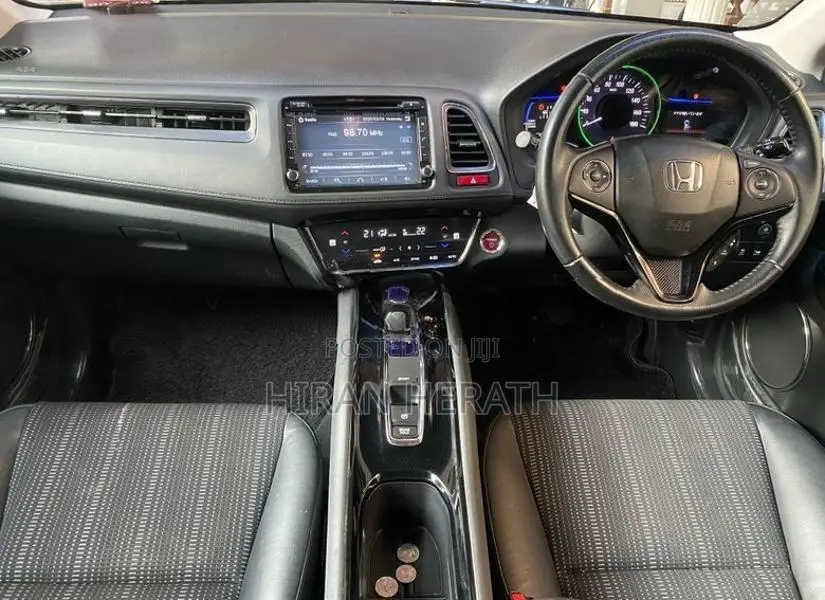 Honda Vezel 2015