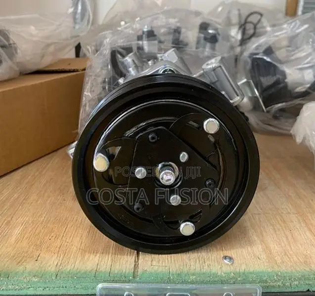 AC Compressor Suzuki Alto