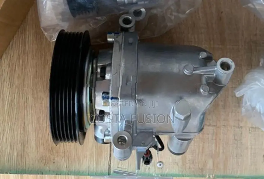 AC Compressor Suzuki Alto