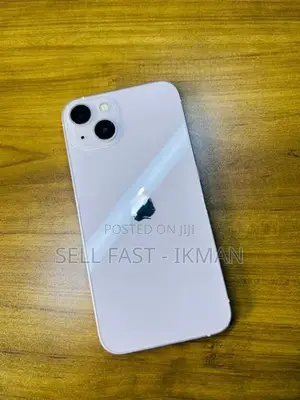 Apple iPhone 13 (Used)