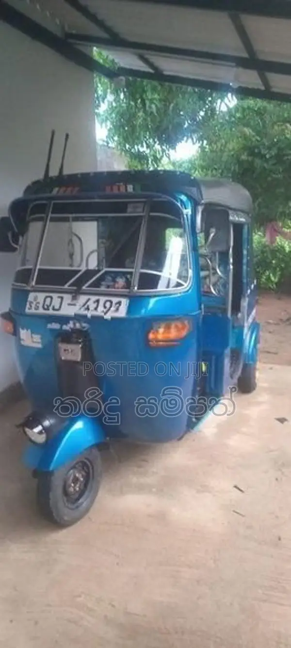 Bajaj RE 2007