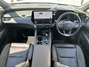 Lexus RX350 h Version L 2026