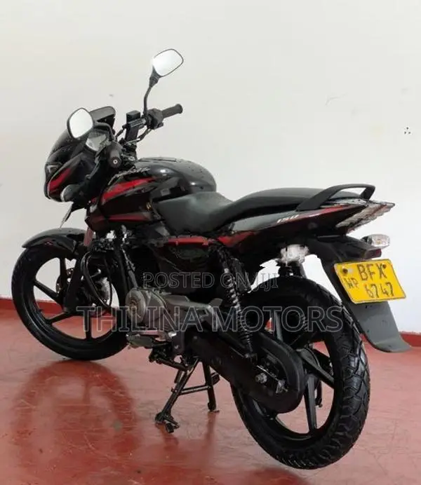 Bajaj Pulsar 150 2017