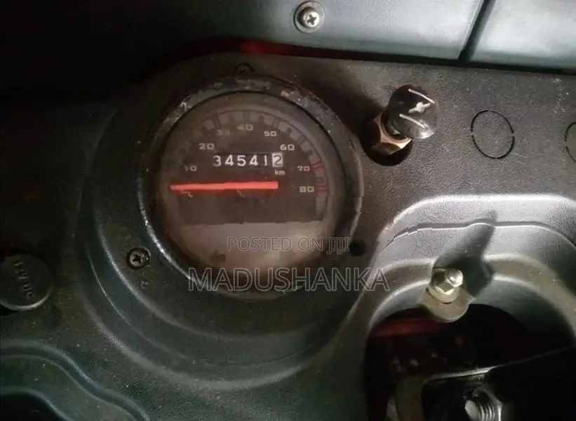 Bajaj RE 2014
