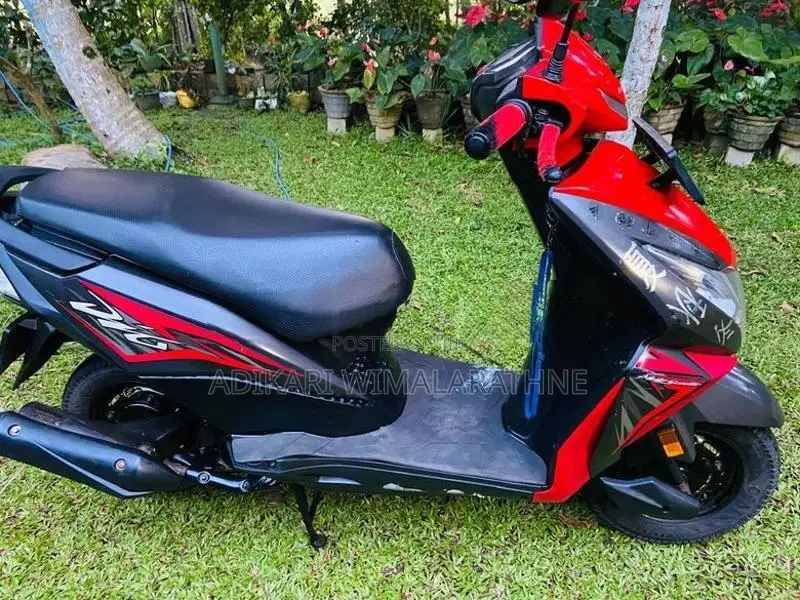 Honda Dio 2017